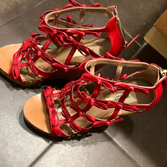 Valentino Garavani Shoes - Valentino Garavani Size 37
